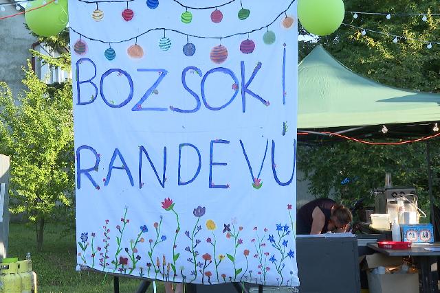 Bozsoki randev – Kzssgi est a jtsztren