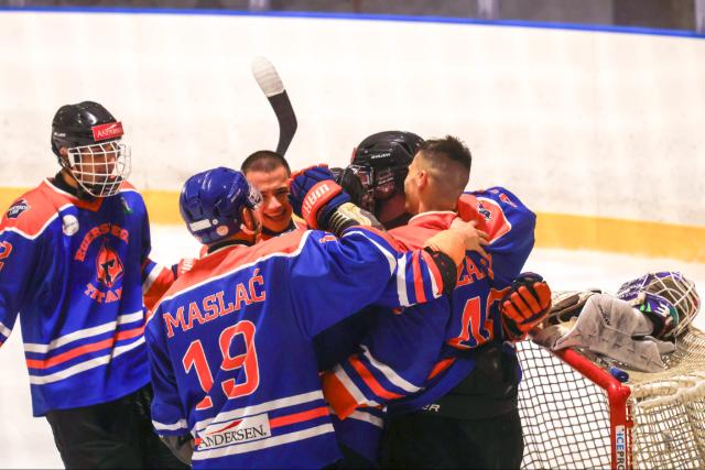 Trtnelmi fordts: els rendes jtkids gyzelmt aratta az Egerszegi Titnok felntt csapata