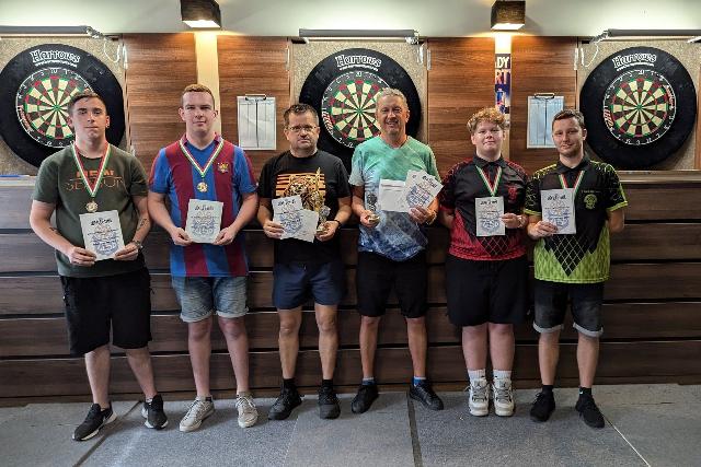 Darts-fieszta a Legends-ben! Darts-fieszta a Legends-ben!