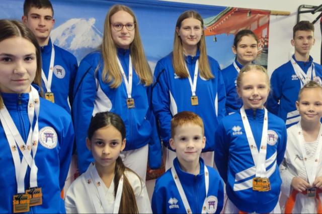 Sikeres szerepls a XXV. Sakura WKF karate versenyen