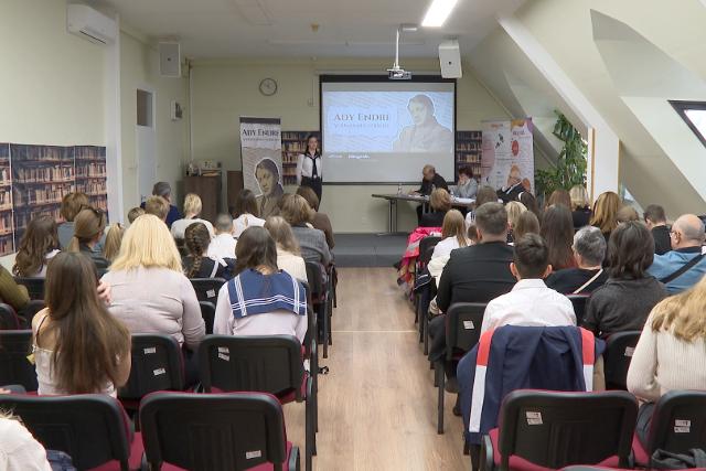 Ady-szavalverseny a knyvtrban 
