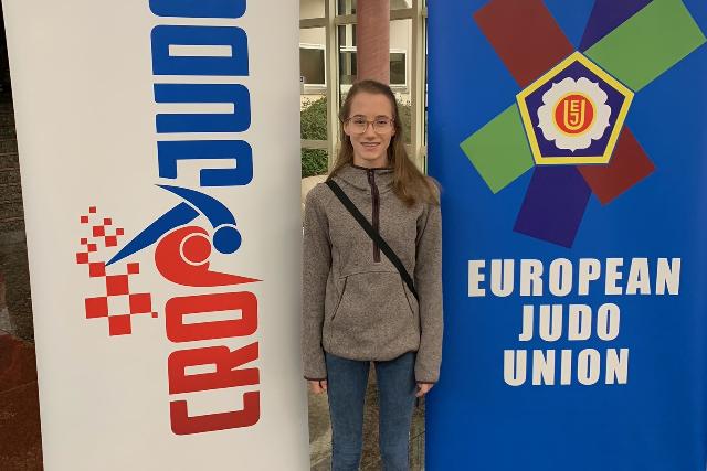Takács Nóra 5. helyzést ért el a Porec-i ifjúsági Európa-kupán Takács Nóra 5. helyzést ért el a Porec-i ifjúsági Európa-kupán