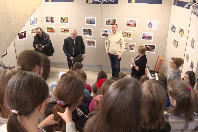 Megnyitották Katona Tibor fotókiállítását Megnyitották Katona Tibor fotókiállítását