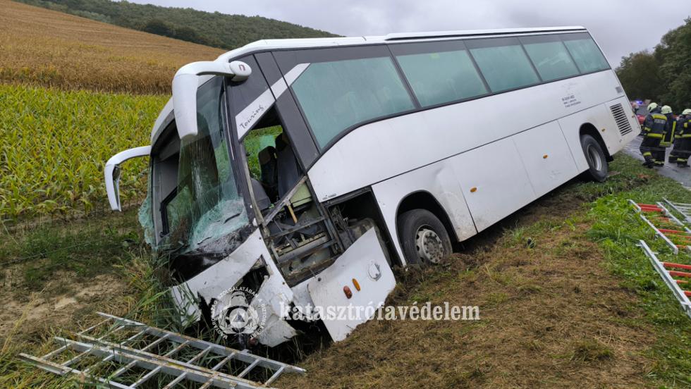 Több közúti baleset és vihar okozta káresetek Zalában Több közúti baleset és vihar okozta káresetek Zalában