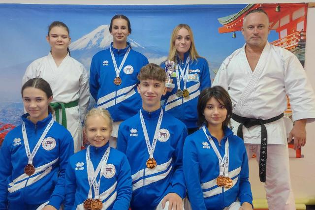 Eredmnyesen szerepeltek a 27. WKF Dikolimpin az egerszegi karatkk