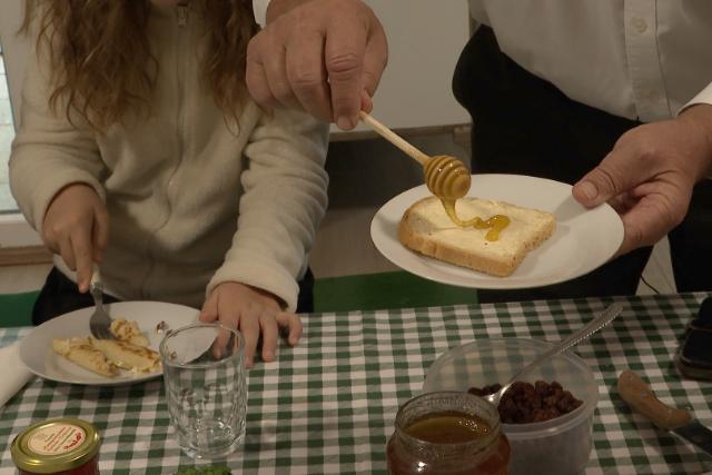 Mzes reggelit tartottak Felsrajkon