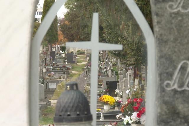 Szeretteikre eml�keznek a zalaegerszegiek