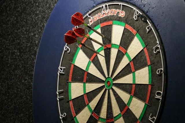 Fordulatos est�vel z�rult a DartsCs�t�rt�k