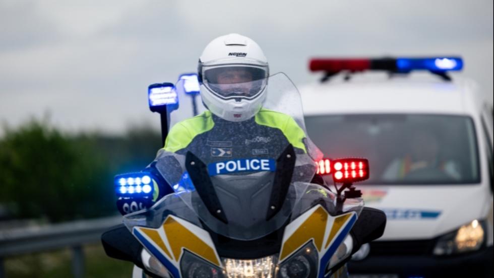 Veszélyes trend terjed Zalaegerszegen: szabályszegő motoros bandák az utakon Veszélyes trend terjed Zalaegerszegen: szabályszegő motoros bandák az utakon