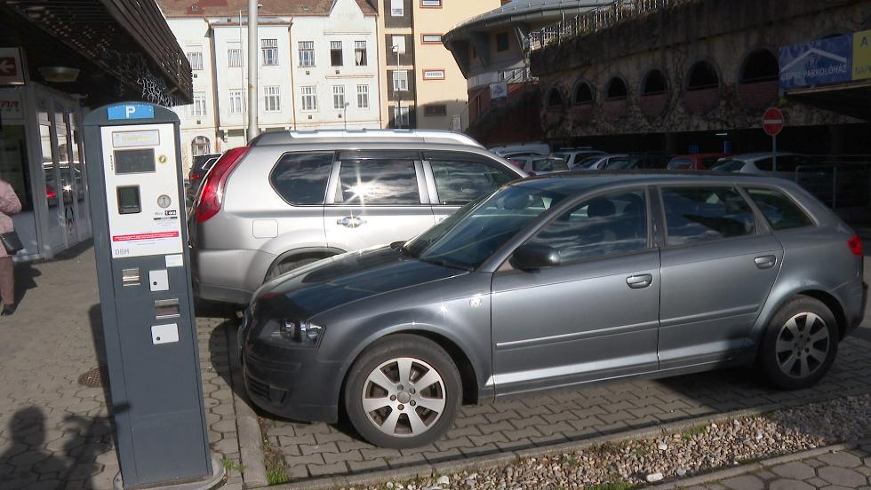 Nem emelkednek a parkolódíjak Nem emelkednek a parkolódíjak