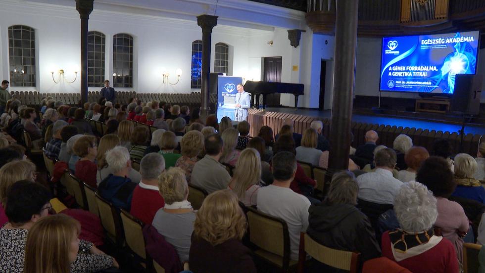 A genetika titkai kerültek fókuszba az Egészség Akadémia előadásán A genetika titkai kerültek fókuszba az Egészség Akadémia előadásán