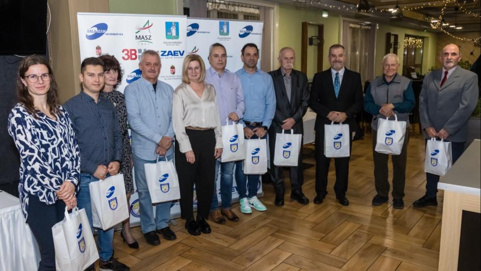 Sikeres évet zárt a Zalaszám-ZAC atlétikai klub Sikeres évet zárt a Zalaszám-ZAC atlétikai klub