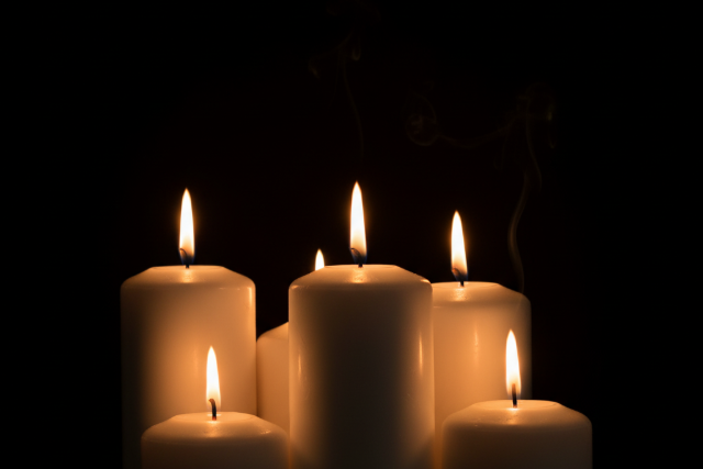 Esztergomi robbant�s: h�si halott� nyilv�n�tott�k az elhunyt rend�rt, K�nya G�bor Lajost