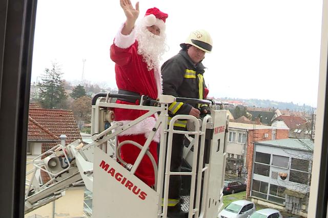 A krhzba is elltogatott a Mikuls