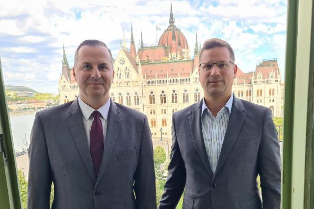 A város polgármestere fontos fejlesztésekről számolt be A város polgármestere fontos fejlesztésekről számolt be