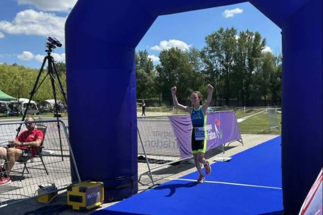 Ikr�nyben versenyeztek a Zalatriatlon sportol�i