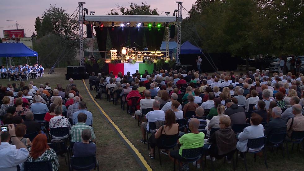 Államalapítás ünnepe Csácsbozsokon Államalapítás ünnepe Csácsbozsokon