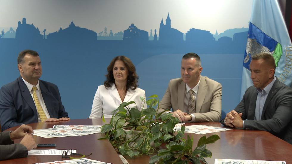 Jótékonysági napot szerveznek az AquaCityben Jótékonysági napot szerveznek az AquaCityben