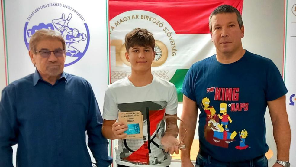 2024 legeredményesebb versenyzőit díjazta a Zalaegerszegi Birkózó Sport Egyesület 2024 legeredményesebb versenyzőit díjazta a Zalaegerszegi Birkózó Sport Egyesület