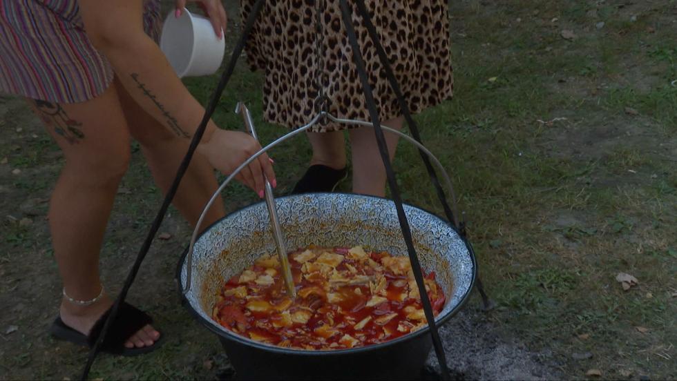 Lecsóval ünnepelték a nyarat Vorhotán Lecsóval ünnepelték a nyarat Vorhotán