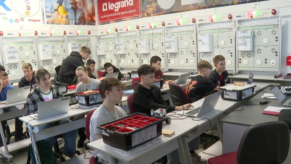 Nyílt nap a Széchenyi technikumban Nyílt nap a Széchenyi technikumban