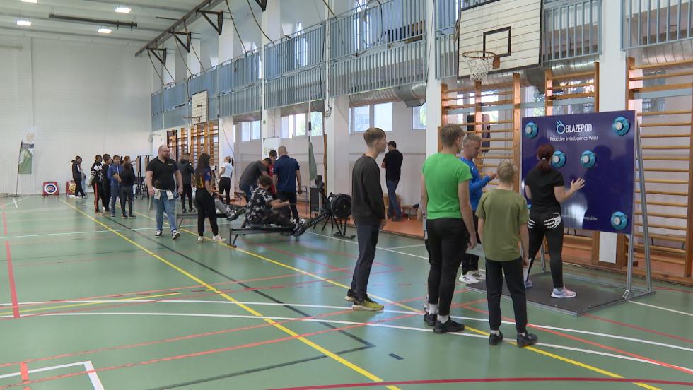 „Vrtezd fel magad” - Honvdelmi lmny- s sportnap az Apczaiban 