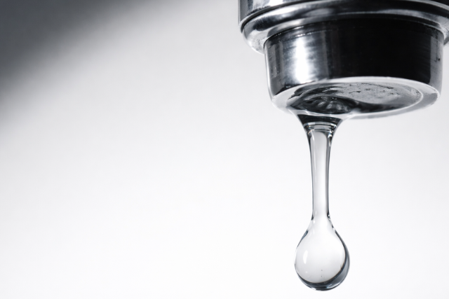 H�l�zati munk�k j�nnek: t�bb helyen is gond lehet a v�zzel