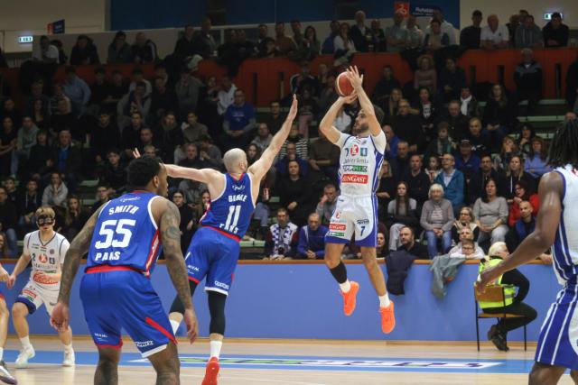 A harmadik negyedben d�lt el a ZTE KK-ASE m�rk�z�s