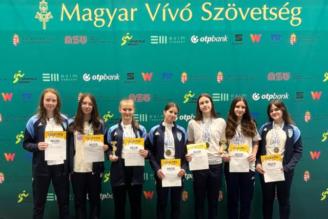 K�t csapatbajnoki c�met szereztek a zr�nyisek a V�v� T�r Di�kolimpi�n 
