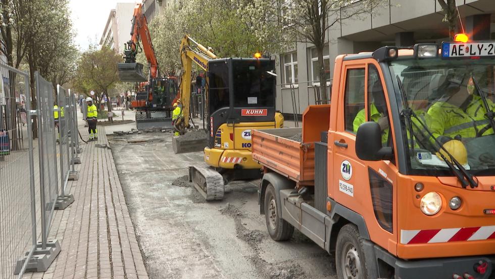 Rekonstrukció – Folytatják a Kossuth utca felújítását Rekonstrukció – Folytatják a Kossuth utca felújítását