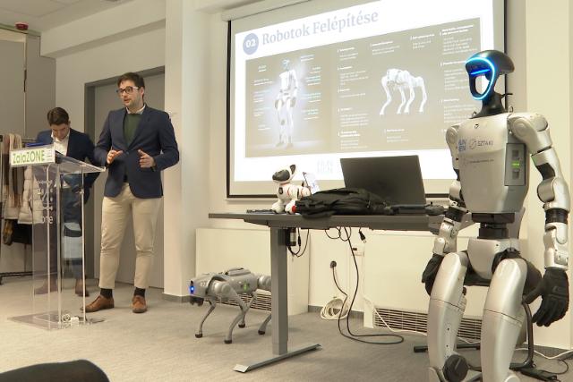 Mesters�ges intelligencia a t�rsadalmi felz�rk�ztat�s szolg�lat�ban