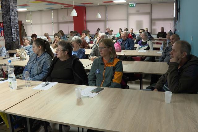 Eredm�nyes �vet z�rt a l�t�ss�r�ltek egyes�lete