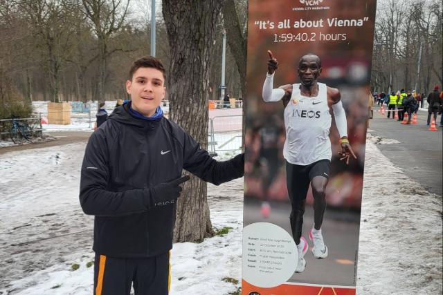 Zalaegerszegi siker a hidegben: L�szl� P�ter dobog�n a b�csi Eisb�rlaufon