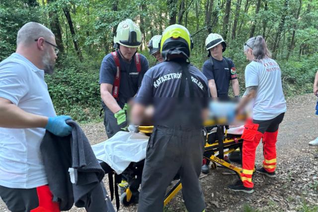 Balesetet szenvedett t�r�z�t mentettek a zalaegerszegi t�zolt�k