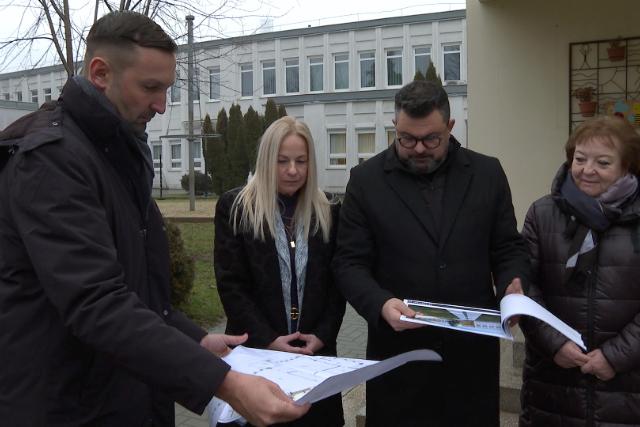 Napelemes rendszer a Kis utc�ban