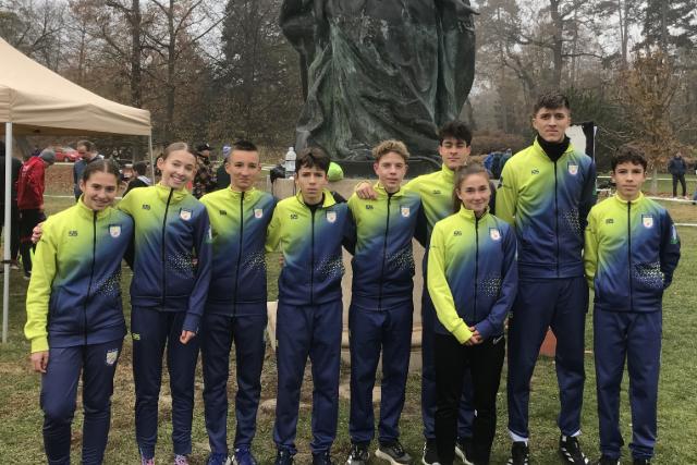 Ezüstérmek a Mezei Futó Magyar Bajnokságról és MEFOB-ról Ezüstérmek a Mezei Futó Magyar Bajnokságról és MEFOB-ról