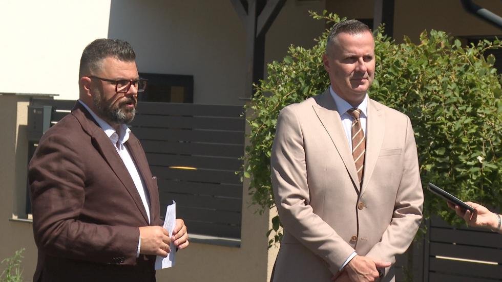 Fejleszt�s - Befejez�d�tt a k�zm�rekonstrukci� a Szil�gyi Erzs�bet utc�ban