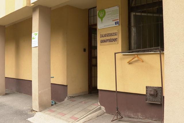 Tanszerekkel seg�thetj�k a r�szorul� zalaegerszegi csal�dokat