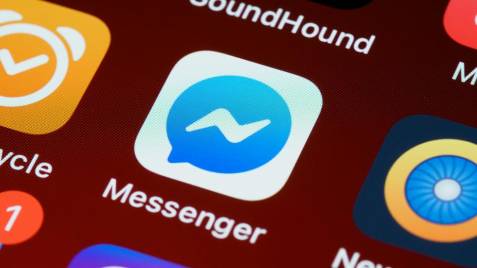 Veszélyes magyar nyelvű vírus fenyegeti a Facebook-fiókokat Veszélyes magyar nyelvű vírus fenyegeti a Facebook-fiókokat