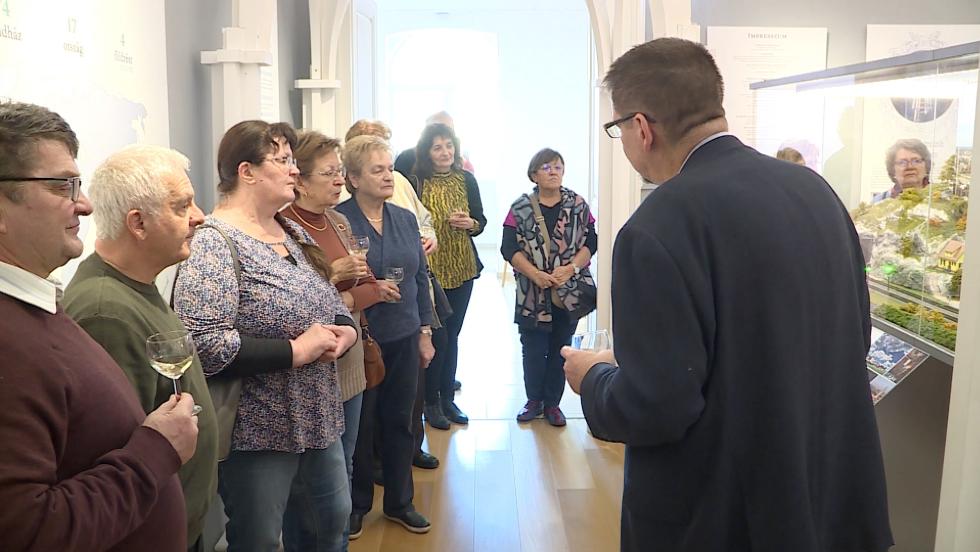 Mirt jfejek a plosok? - klnleges trlatvezets volt a Gcseji Mzeumban