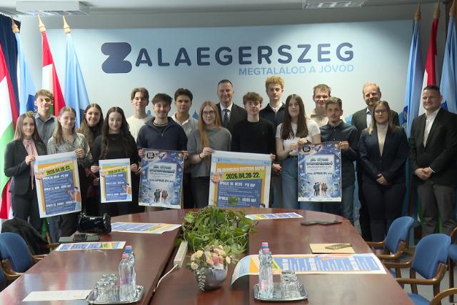 Indul a Fiatalok Hete, melyen a v�ros di�kjait sz�l�tj�k meg