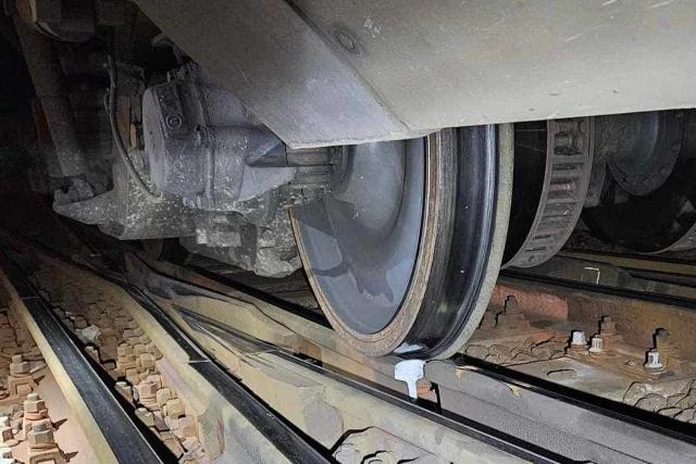 Kisiklott egy vonat, késések várhatók a Keleti pályaudvaron Kisiklott egy vonat, késések várhatók a Keleti pályaudvaron