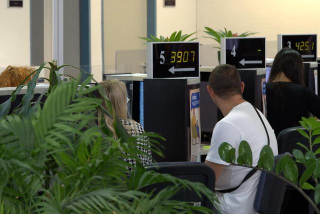 Idben intzze el hivatalos gyeit, jn a sznet