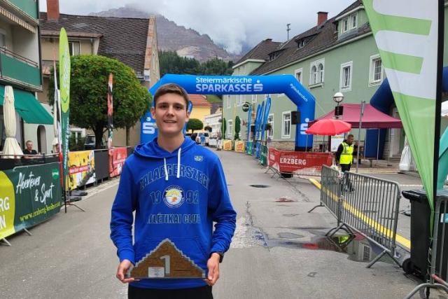 László Péter aranyérmes lett az Erzberg Run hegyi futóversenyen László Péter aranyérmes lett az Erzberg Run hegyi futóversenyen