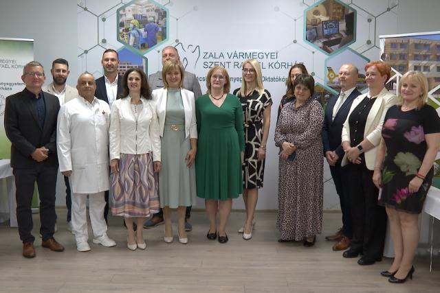 Adom�nyoz�s – Korszer� berendez�s �rkezett a Szent Rafael K�rh�zba