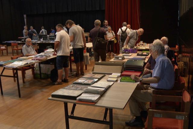 Megtartott�k az 50. region�lis �rem- �s cserenapot