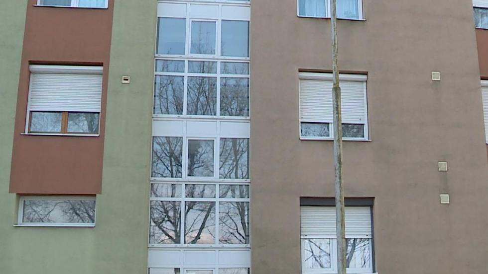 Csalók ígérhetnek önkormányzati bérlakást Nagykanizsán
Csalók ígérhetnek önkormányzati bérlakást Nagykanizsán