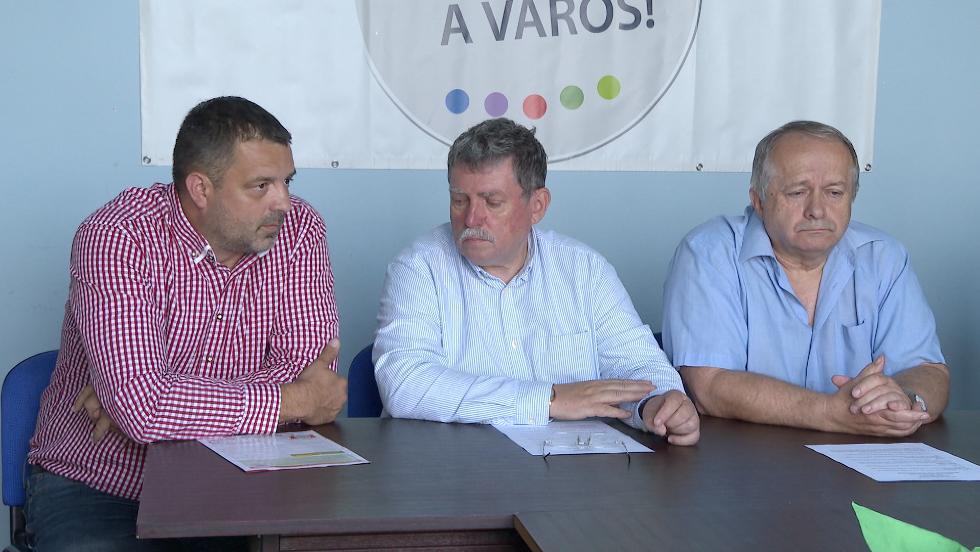 Sajtótájékoztatón mutatta be a Tiéd a Város Egyesület a belvárosi körzetekben és Csácsbozsokon induló jelöltjeit Sajtótájékoztatón mutatta be a Tiéd a Város Egyesület a belvárosi körzetekben és Csácsbozsokon induló jelöltjeit