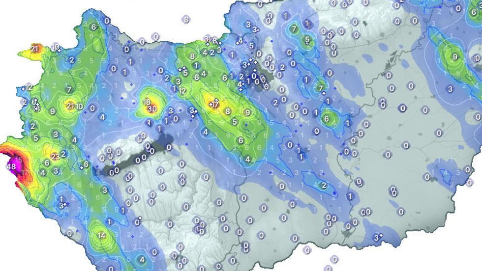 Villámárvíz mosta el a nyugati országrészt Villámárvíz mosta el a nyugati országrészt
