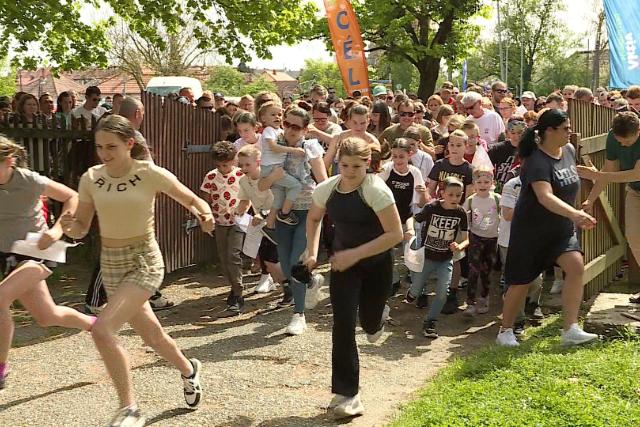 Húsvétoltak a skanzenben Húsvétoltak a skanzenben